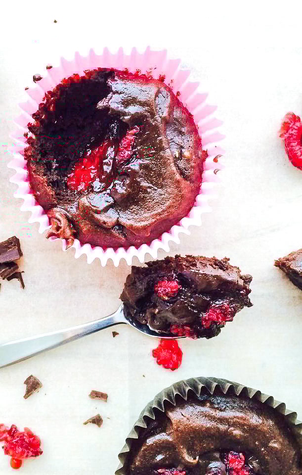 Low FODMAP Gooey Chocolate Raspberry Desserts - A Little Bit Yummy
