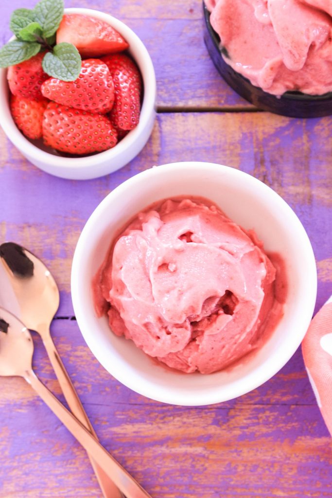 Low FODMAP Strawberry Ice Cream with Fudge Sauce A Little Bit Yummy