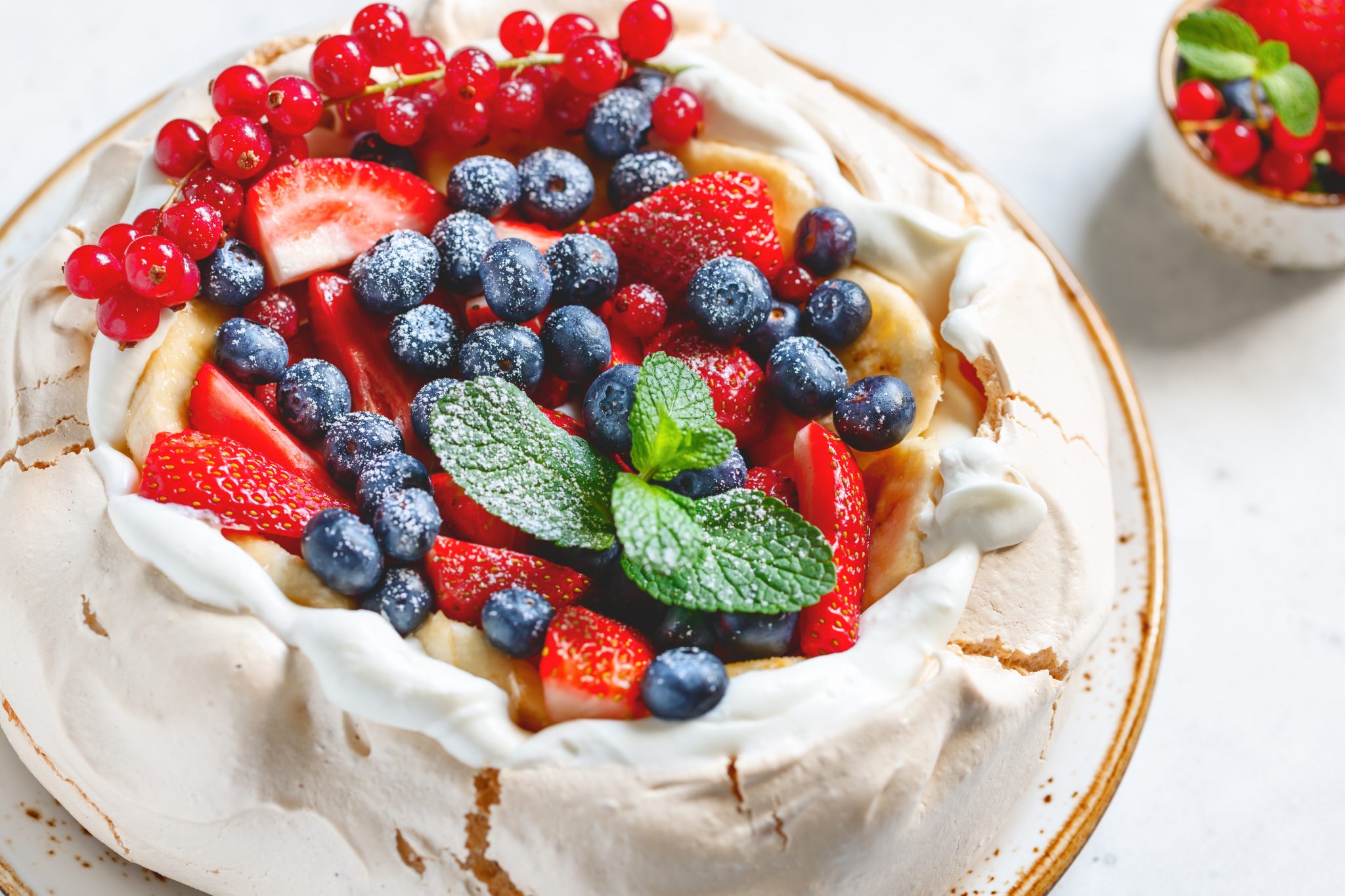 Low FODMAP Berry Pavlova