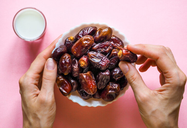 How many dates can you eat on the Low FODMAP Diet?