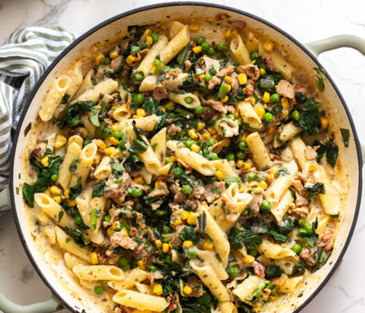 Low FODMAP Creamy Pasta with Bacon & Veggies